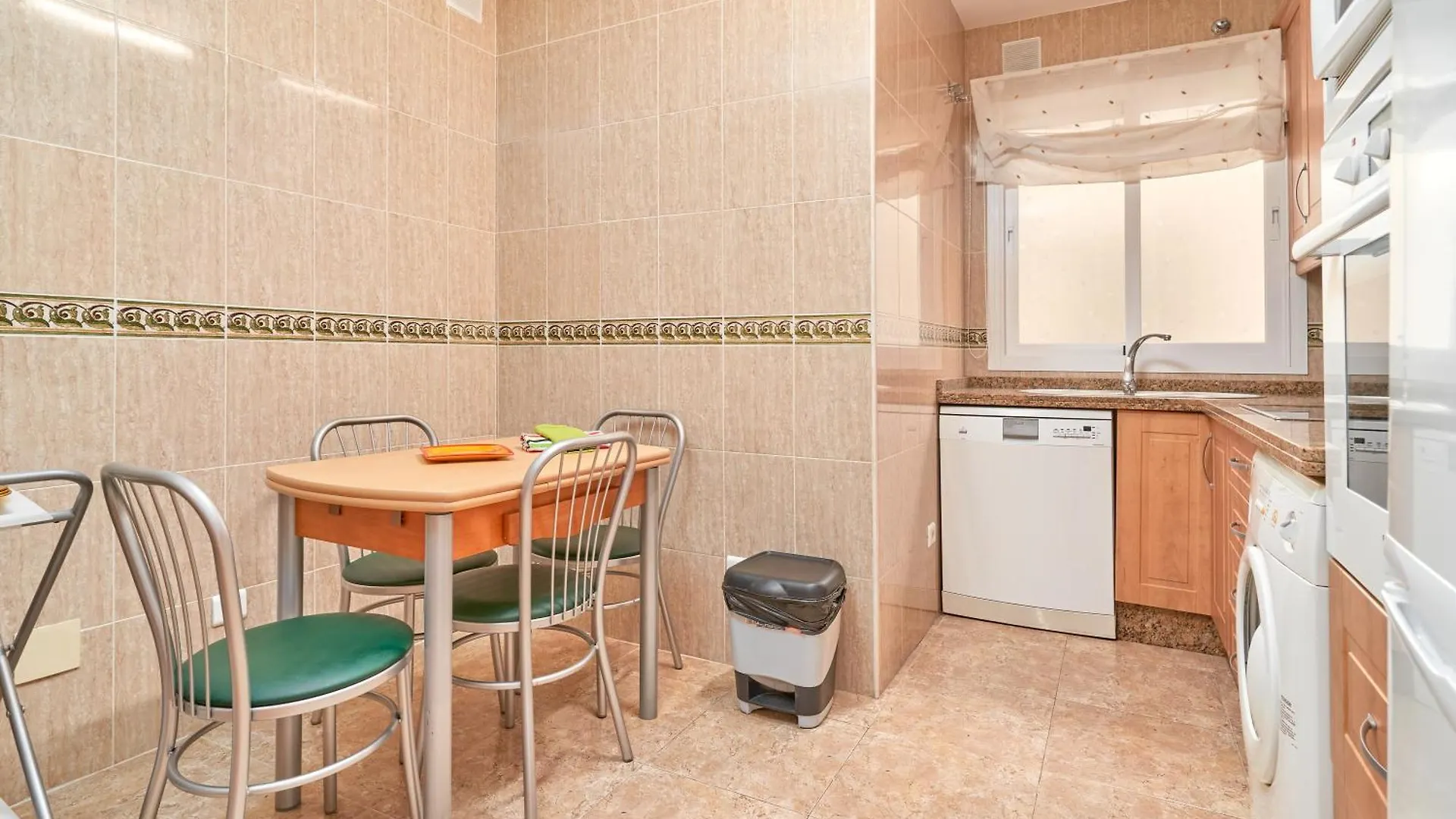 Cozy 3 Bedroom Apartment Torrox